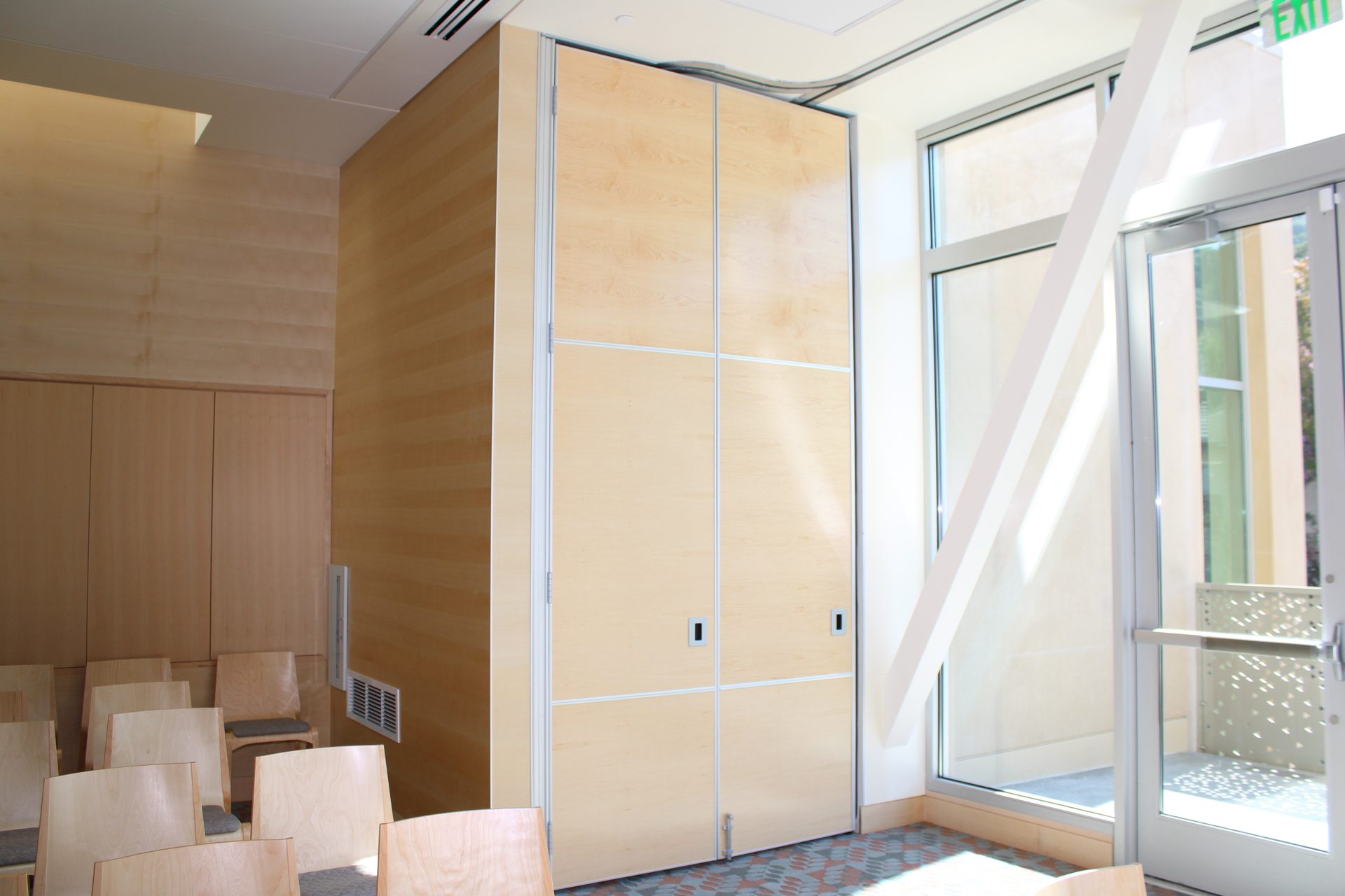 Congregation Rodef Shalom operable partition installation, San Rafael, CA (photo 3)