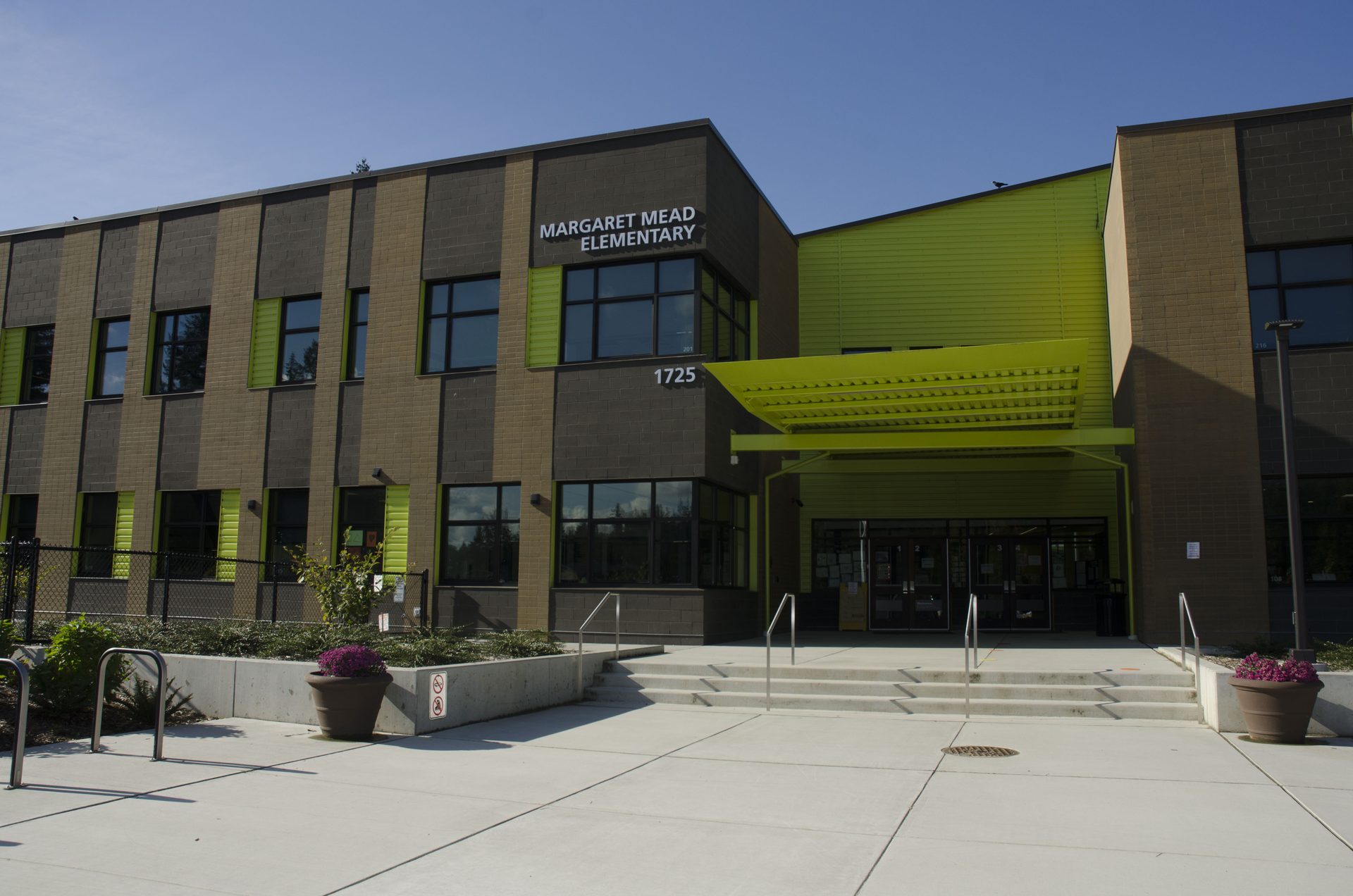 Margaret Mead Elementary operable partition installation, Sammamish, WA (photo 4)