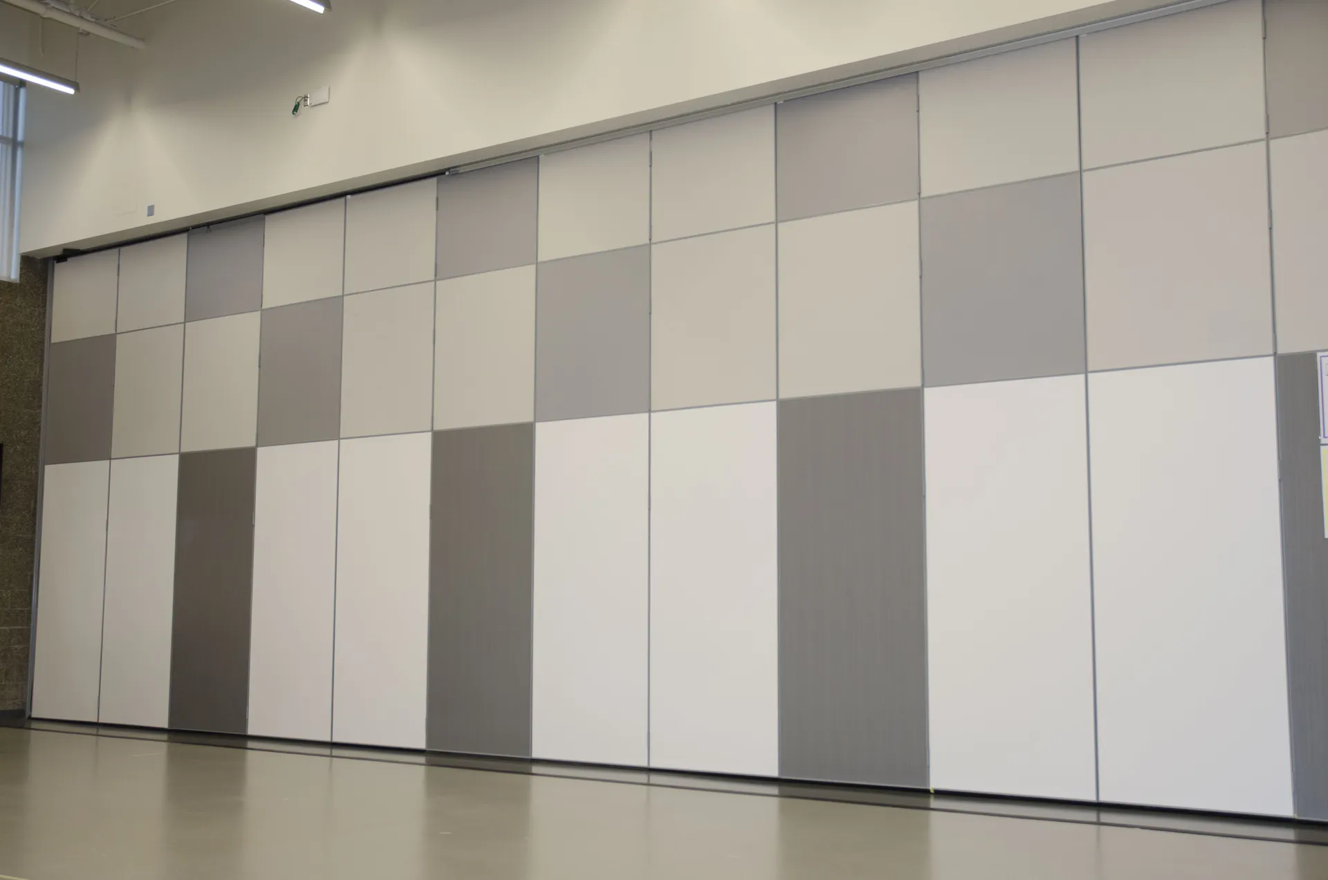 Sartori Elementary School — Educational Facilities operable partitions