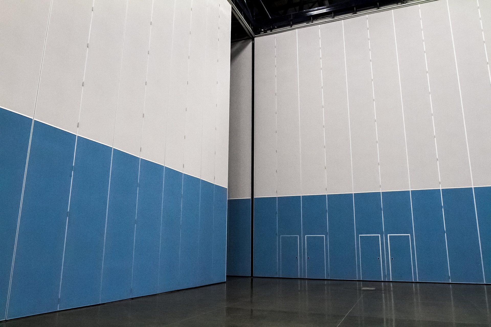 Tijuana Convention Center operable partition installation, Tijuana, Mexico (photo 3)